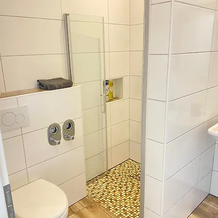 Privates & Gemuetliches Inklusive Parkplatz *